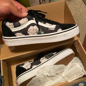 Floral old skool vans